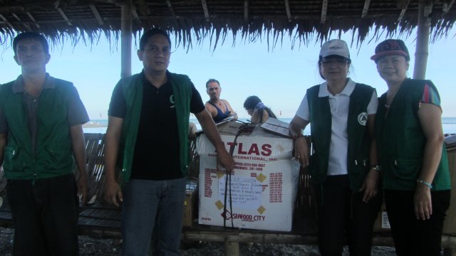 Relief Operations for Yolanda Survivors in Rosario, Cavite