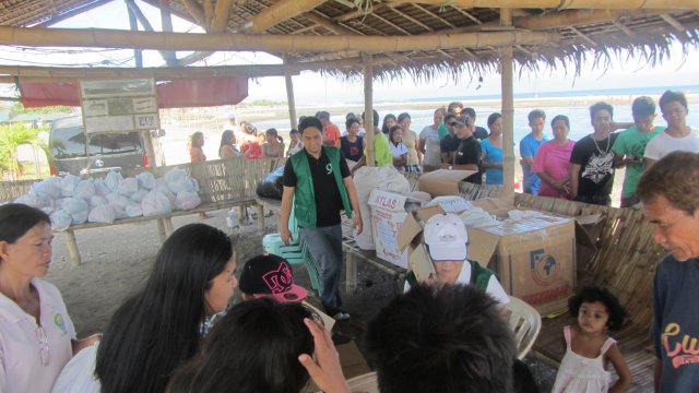 Relief Operations for Yolanda Survivors in Rosario, Cavite