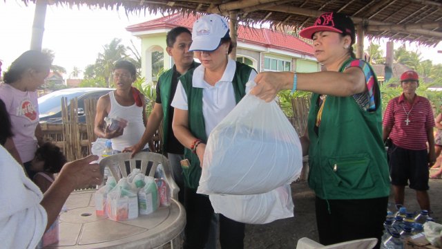 Relief Operations for Yolanda Survivors in Rosario, Cavite